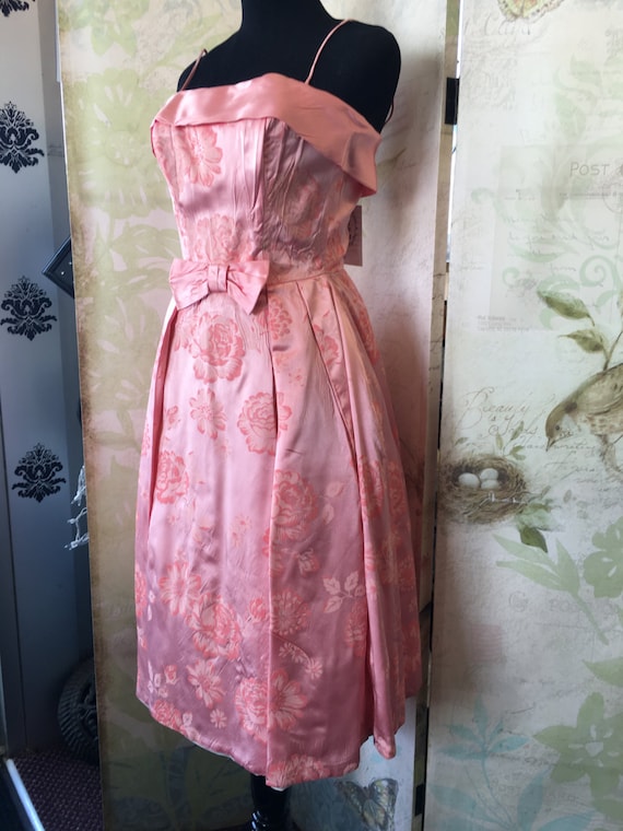 1950 Vintage dress pale pink taffeta  xsm small - image 3
