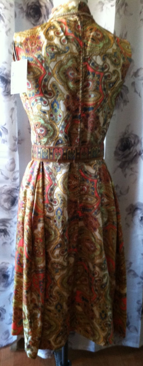 1960 vintage dress Victor Costa Mod gold paisly s… - image 3