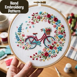Patrón de bordado a mano de bicicleta floral (descarga digital)