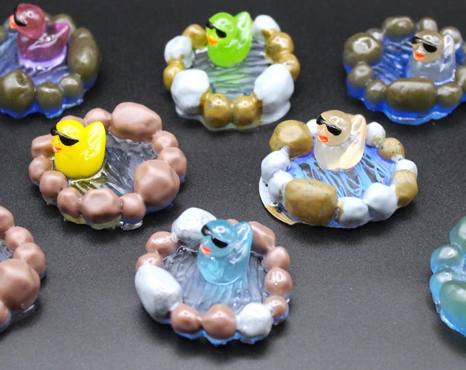 Mini Ducks Oasis Pond (1.6" Size)