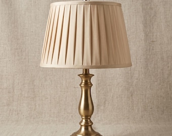 Pantalla de lámpara plisada color champán, pantalla estilo imperio de 30 cm, repuesto para soporte UNO, decoración de mediados de siglo.