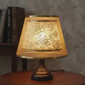 Gold Lace Floral Lampshade Vintage Empire Light Shade for Bedside Table Lamp Elegant Double Layer Mesh Cover Warm Glow Victorian Decor