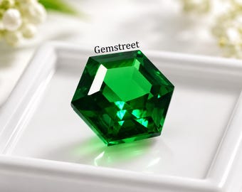 10 Ct Natural Mozambique Green Garnet Hexagon Cut Certified Loose Gemstone Faceted Collector-Grade Gem for Custom Jewelry & Statement Rings