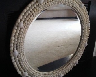 Serene Cowrie Dream Circle Mirror in Bright White + Silver Lining