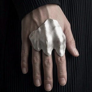 Anillo de plata vanguardista - anillo de mano deformado - anillo moderno vanguardista