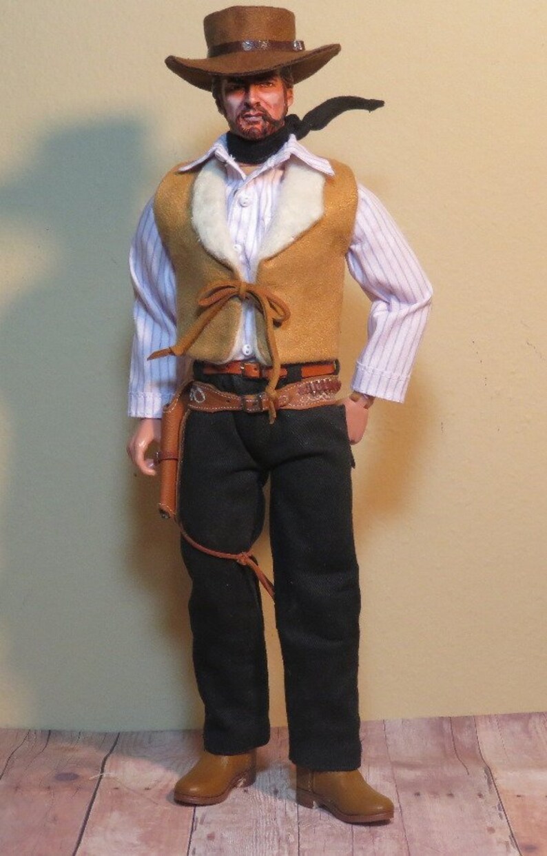 Custom Man with No Name by Old Days of Yore Made to order 1/6 scale image 1