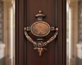 Battente per porta in stile antico, decorato, in ottone, con motivo floreale a urna, stile vittoriano gotico, ferramenta per porta d'ingresso, elemento decorativo di recupero architettonico.