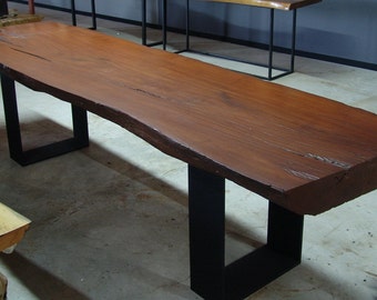 Extremadamente raro Thai Rosewood Live Edge 10ft Mesa de comedor De una sola losa patas recubiertas de polvo (disponible para comprar barcos de Carolina del Norte)