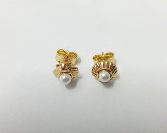 pandora the little mermaid seashell stud earrings