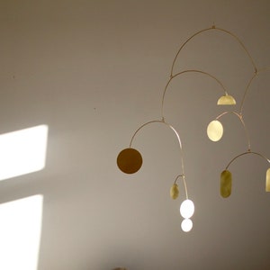 Fulmar Part 1 kinetic handmade modern stylish interior mobile in brass image 4