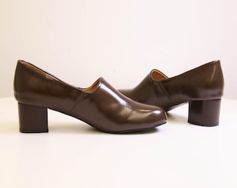 Braune Karree Blockabsätze, Minimalistische Leder Slip-On Schuhe, Moderne Damenschuhe, Vielseitige Alltagsschuhe, Chunky Heel Pumps