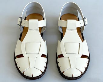 ヴィンテージベージュのクローズドトゥサンダル、本革アンクルストラップフラット、ボヘミアンサマーシューズ（女性用）、快適なウォーキングサンダルギフト