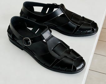 Sandalias de pescador de cuero negro para mujer, sandalias cerradas con tira en el tobillo, sandalias planas de verano hechas a mano, zapatos casuales para caminar a diario.