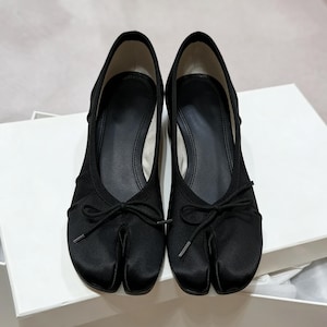 Satin Split Toe Heels Black Tabi Mary Jane Flats with Bow Low Heel Balletcore Shoes