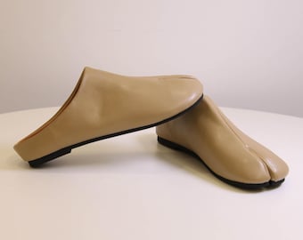 Split-Toe Pantoletten Japanische Minimalistische Leder Hausschuhe Bequeme Slide Sandalen Casual Alltagsschuhe