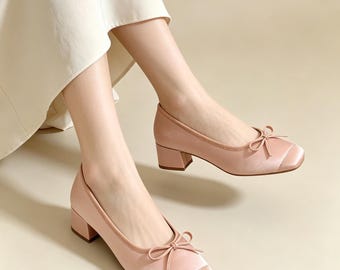 Roze satijnen ballerina's met blokhak, pumps met vierkante neus en strik, elegante trouwschoenen, bruidsmeisjesschoenen, comfortabele hakschoenen