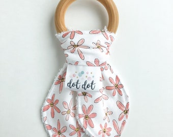 Peach Daisies - Baby Girl Teething Ring Toy - Cotton Terry Cloth Washable Maple Wood Wooden Teether mustard pink floral white modern boho