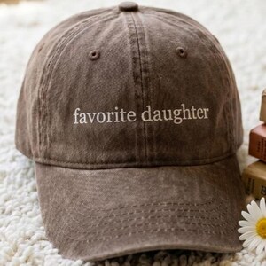 Favorite Daughter Embroidered Dad Hat Low Profile Custom Strap Back Unisex Adjustable Cotton Baseball bild 2