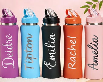 Gepersonaliseerde geïsoleerde kinderwaterfles, gegraveerde waterflessen met rietje, aangepaste naam waterfles, cadeau sportliefhebber, terug naar school cadeau