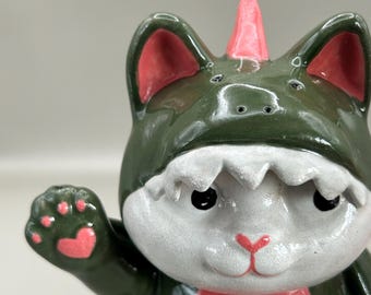 Ceramic Cat Incense Holder | Dino Cat | Handmade Ceramic Cat | Kawaii Cat Decor | Cute Green Cat Figurine | Gift for Cat Lover