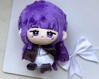 Frieren Beyond Journey's End Fern Plush – 12cm Sitting Doll with Chain