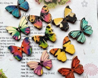 Set of 10 Wooden buttons butterflies 20mm