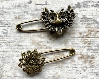 Shawl pin/ brooch filigree flower or owl