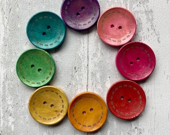 Wooden buttons 30mm rainbow stitch big set of 8