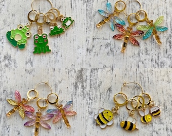 Crochet markers enamel bees frogs dragonflies