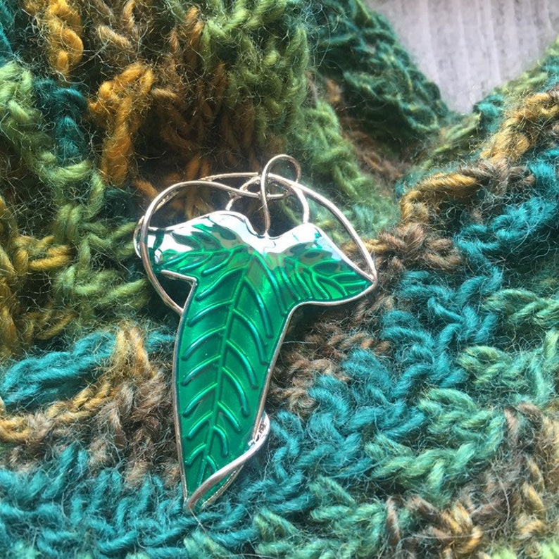 Brooch Lord of the Rings style Elven Leaf of Lothlorien cloak pin LOTR image 3