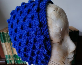 Hand knitted vintage popcorn stitch headband