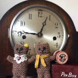 Little Ted Knitting Pattern