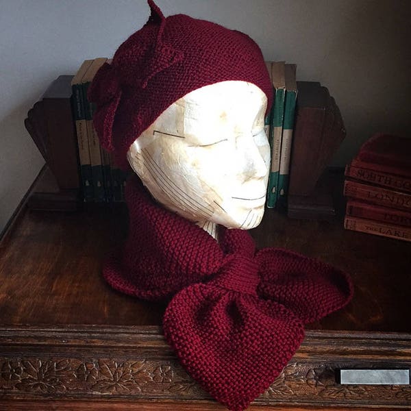 Handknitted Miss Marple scarf and beret set