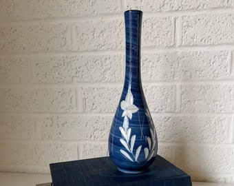 Vintage Pottery Vase | Blue Swirl with Natural White Flowers