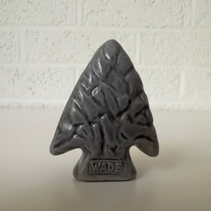 Vintage Wade of England Arrowhead Figurine | Wade Miniature Figurines