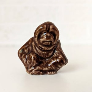 Vintage Wade of England Orangutan Figurine | Wade Whimsies Miniature Figurines | Wildlife Series