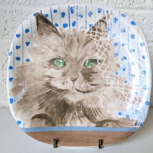 One Vintage Minou-ettes Porcelain Cat Plate by C. Pradalie | 1985