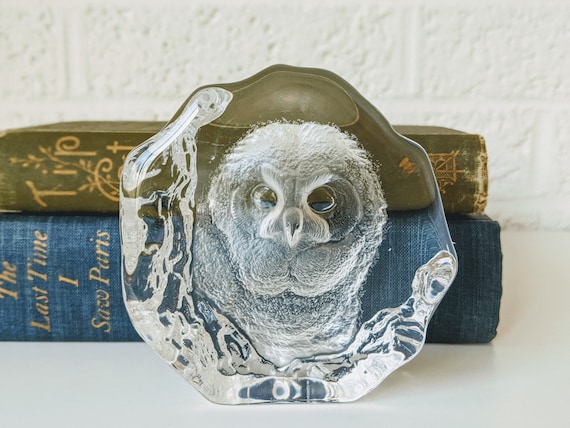 Small Vintage Mats Jonasson Lead Crystal Owl Sculpture | #3536
