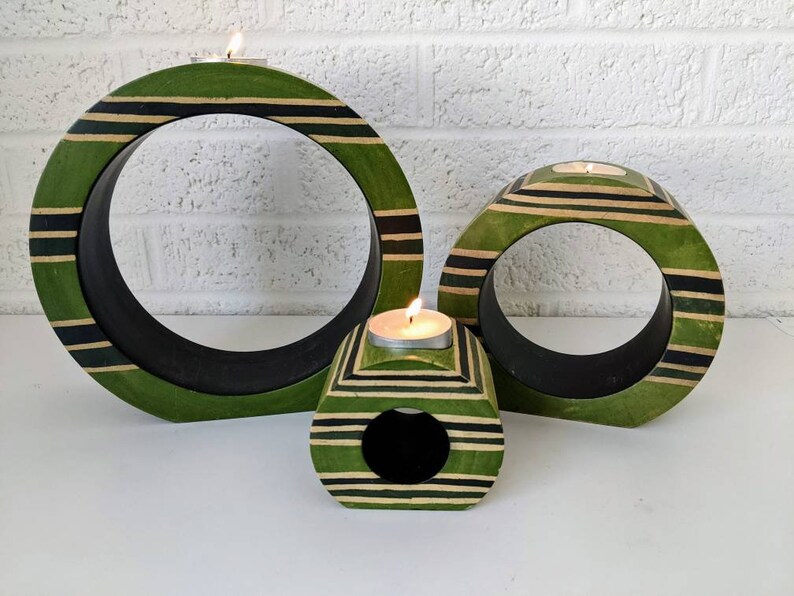 Vintage träteljushållare med cirklar | Grön med ränder bild 5