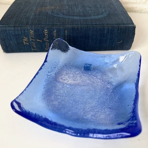 Small Vintage Fused Glass Tray | Amici | Blue Art Glass Dish