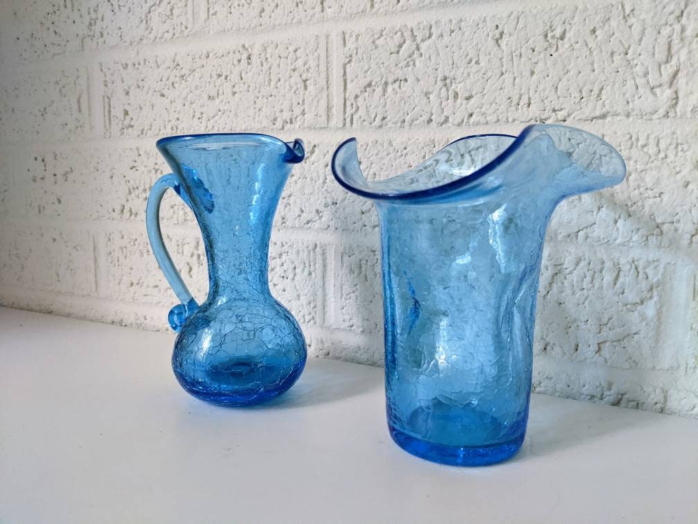 小さなヴィンテージブルークラックルガラスピッチャー花瓶