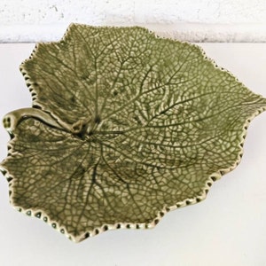 Vintage Bordello Pinheiro Leaf Dish | Portuguese