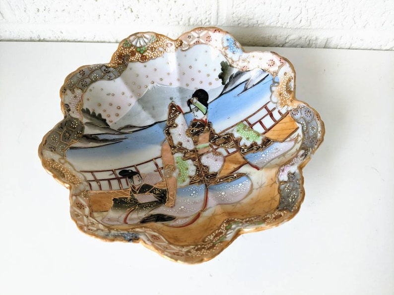 Vintage Satsuma Style Bowl With Scalloped Rim and Gold Accents Etsy