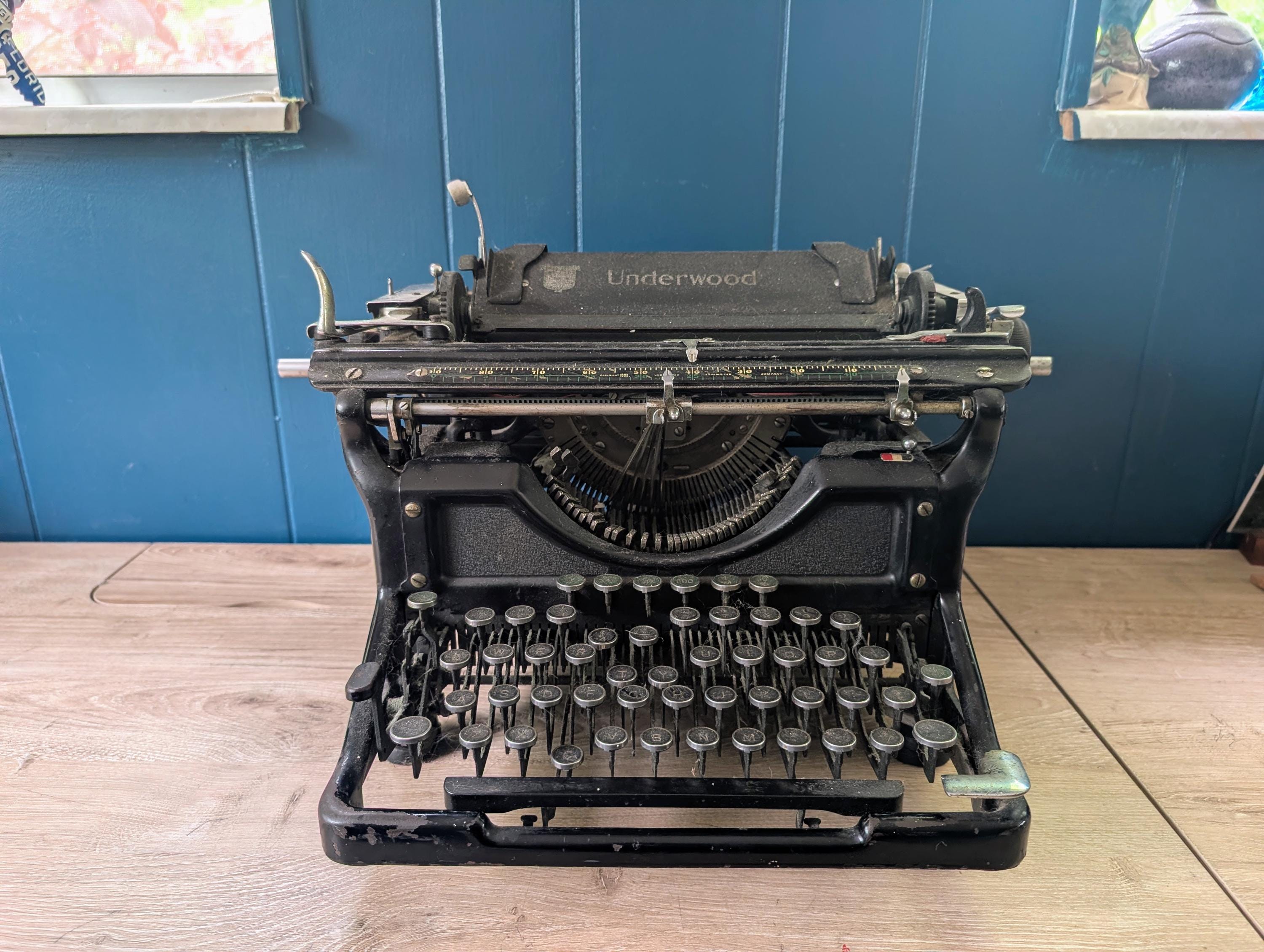Antique Underwood Desktop Typewriter - Etsy
