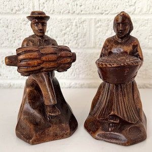 Vintage Pair Costa Rican Figurines | Carved Wood | Man and Woman | Carrying Basket | Carrying Bananas | Husband Wife | Bookends