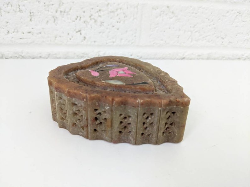 Heart Shaped Trinket Box with Lid Stone Marble Trinket Box with Mother of Pearl Inlay Flower
