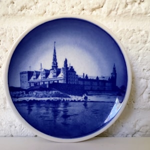 Mini Vintage Danish Royal Copenhagen Decorative Plate | Kronborg Slot Mini Plate