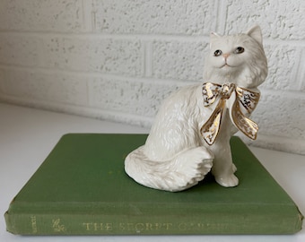 レノックス猫 ( 大きなサイズ ) Sitting Pretty