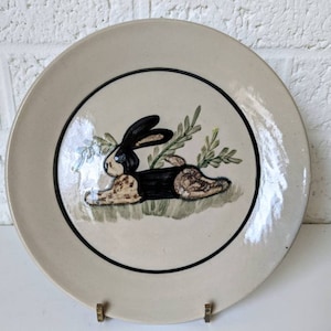 Vintage Steingut Teller mit Hasen Design