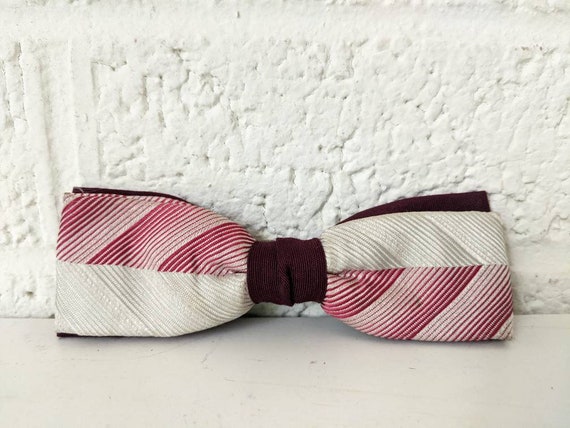 Vintage Ormond NYC Clip On Bow Tie | Maroon and W… - image 3